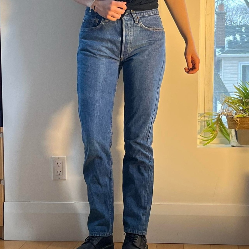 Vintage 501 Levi's Women's High-Rise Straight Jeans - Blue Denim - Picture 4 of 4